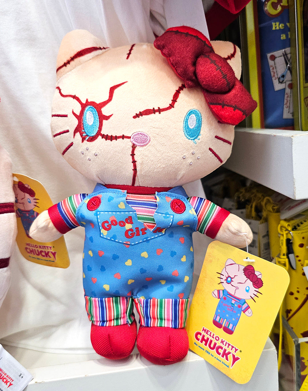 Universal Hello Kitty Chucky Peluche