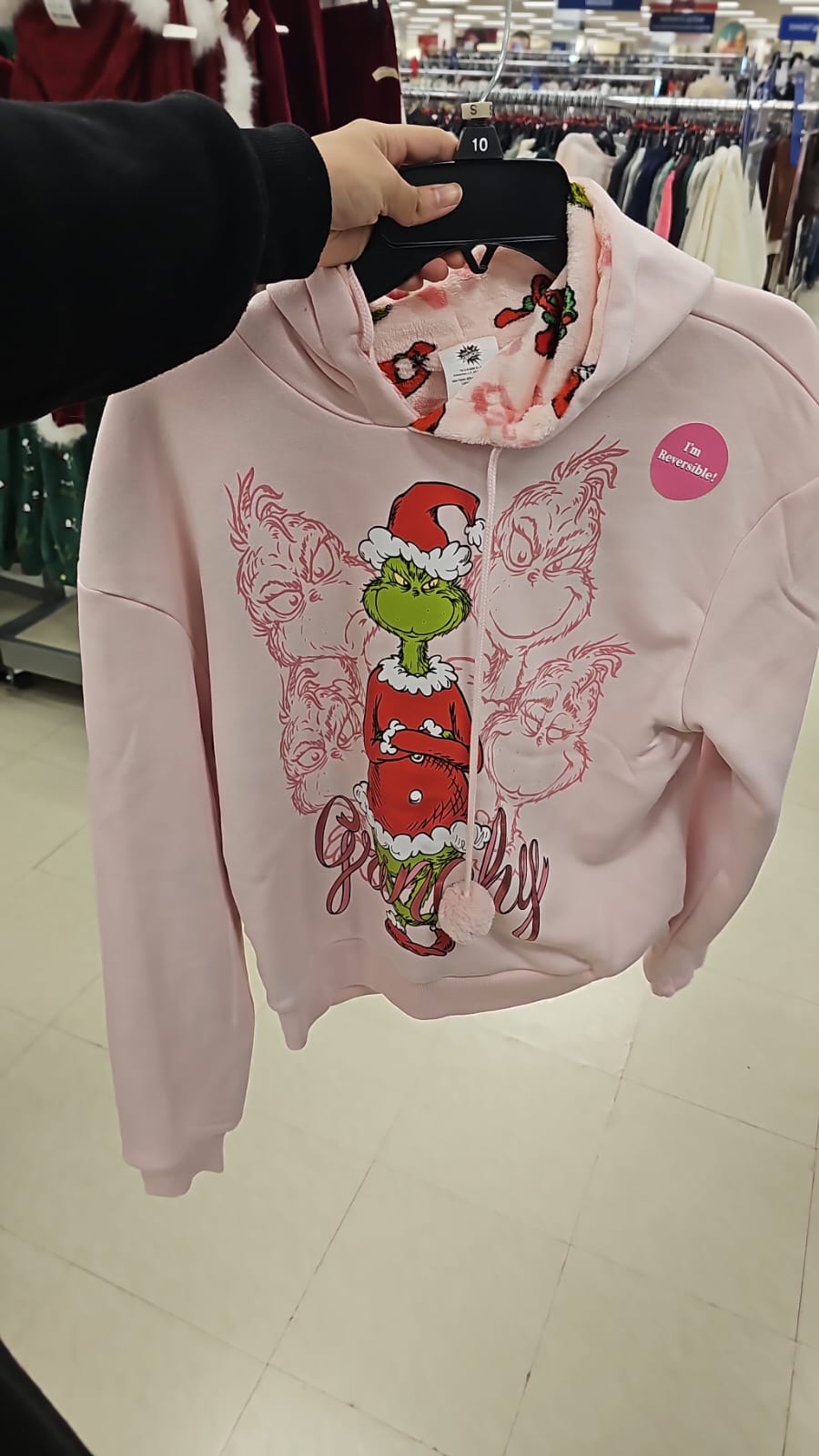 Chamarra y contenedor grinch