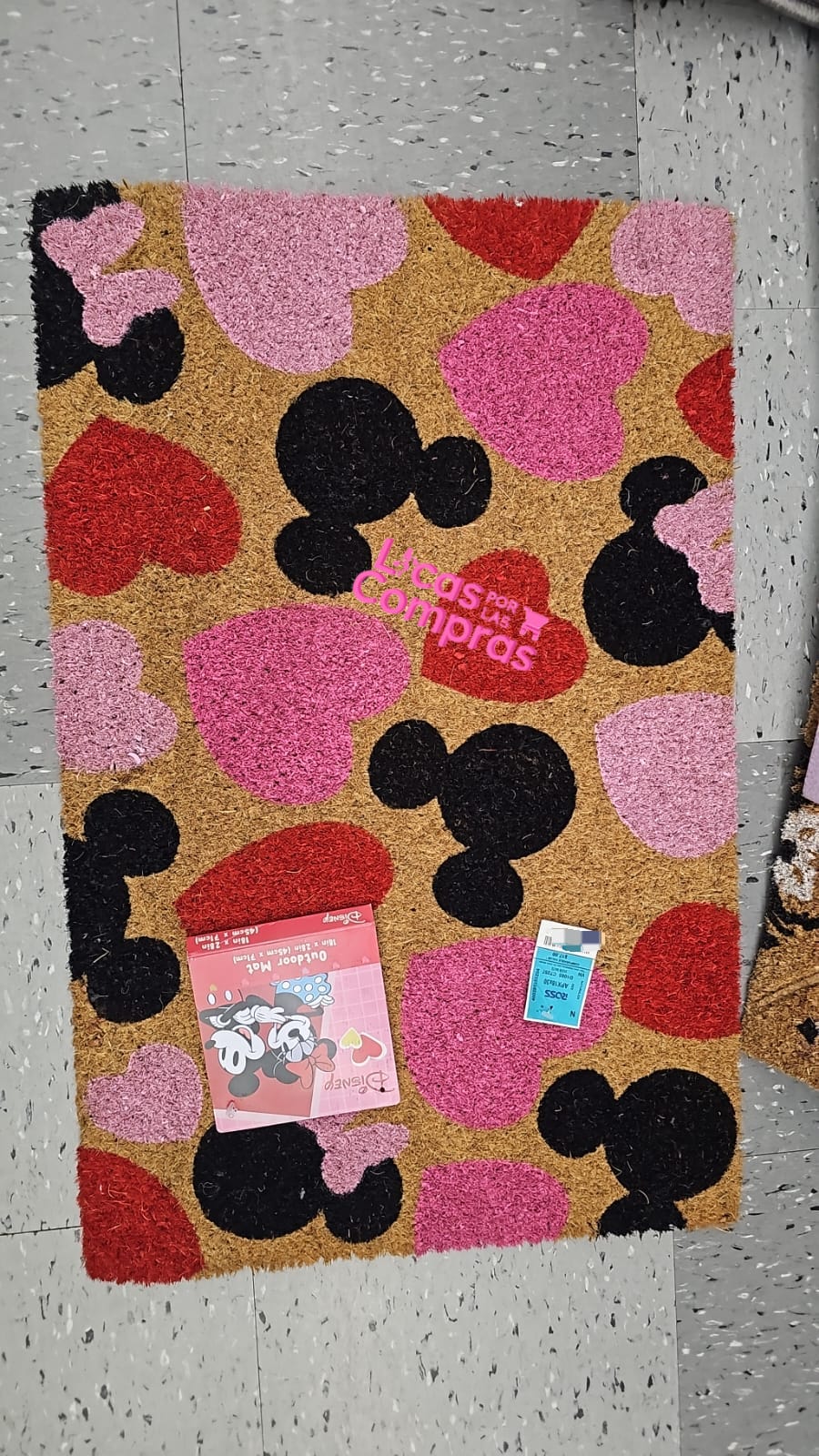 Tapete mickey Valentin apartado