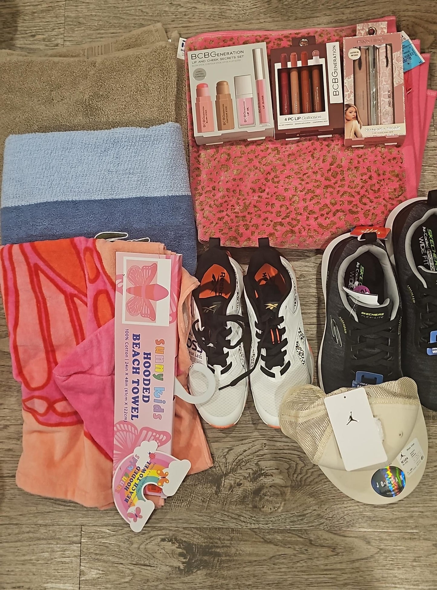 0821 Karen Jair + envio