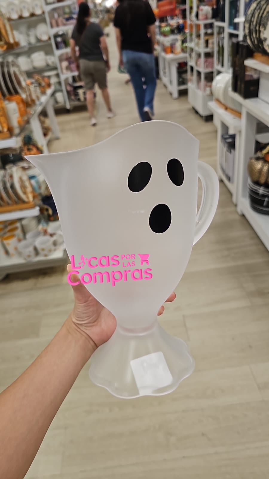 Apartado jarra fantasma y sudadera snoopy